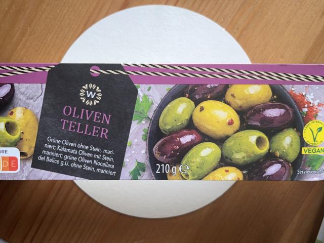 Hochgeladen von: soupymaja Hochgeladen von: soupymaja