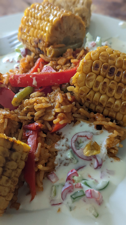 Jambalaya! Pikante Paprika-Reispfanne, mit Maiskolben und Chilli | Hochgeladen von: PeteHFLIB