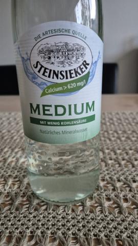 Natürliches Mineralwasser, Medium von AnneMaria73 | Hochgeladen von: AnneMaria73