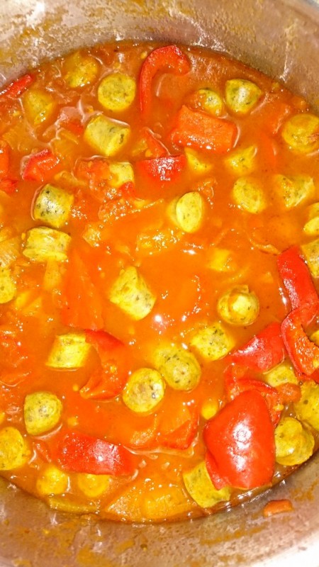 Currywurstsuppe Bennys Low Carb von sunnyfit | Hochgeladen von: sunnyfit