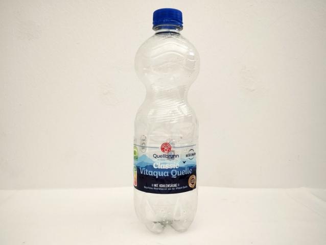 Quellbrunn - Mineralwasser: Classic, Vitaqua Quelle (Aldi) | Hochgeladen von: micha66/Akens-Flaschenking