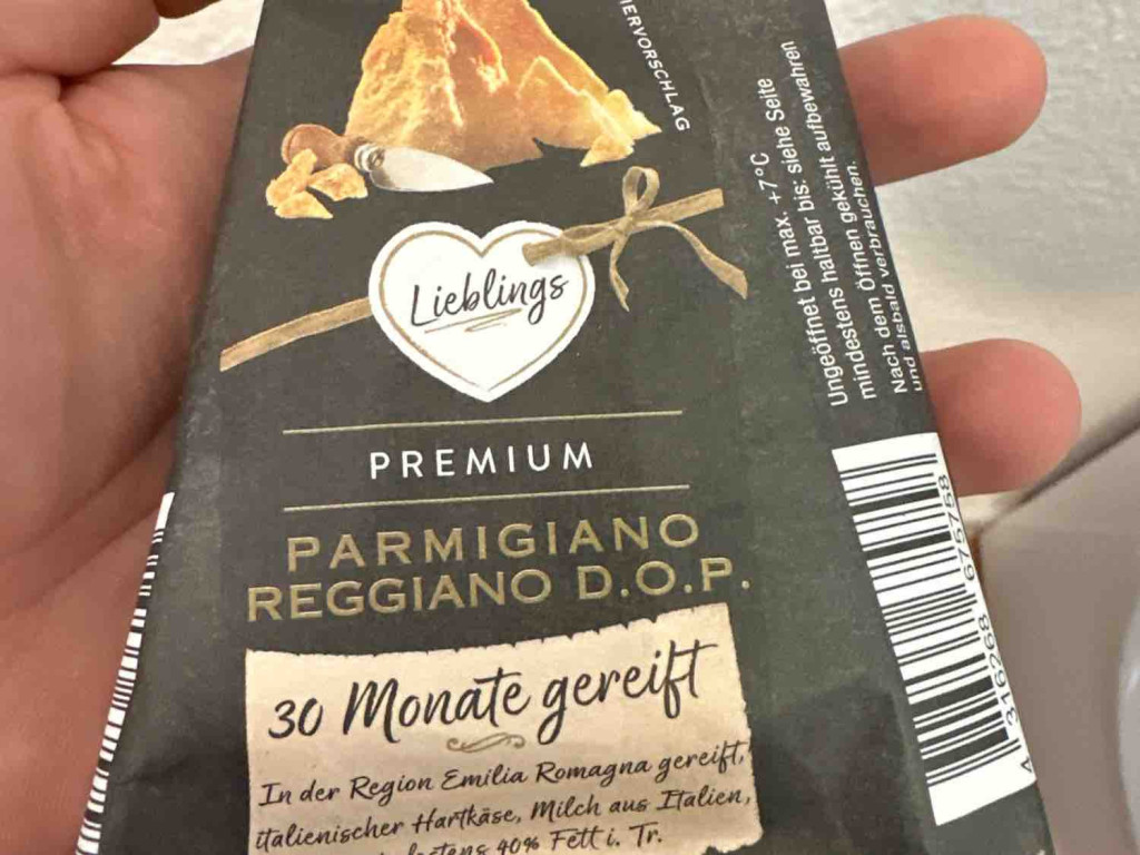 Parmigiano Rggiano D.O.P., 30 Monate gereift von DOsman268 | Hochgeladen von: DOsman268