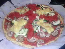 Blumenkohlteig- Pizza | Hochgeladen von: lillitraeumerin