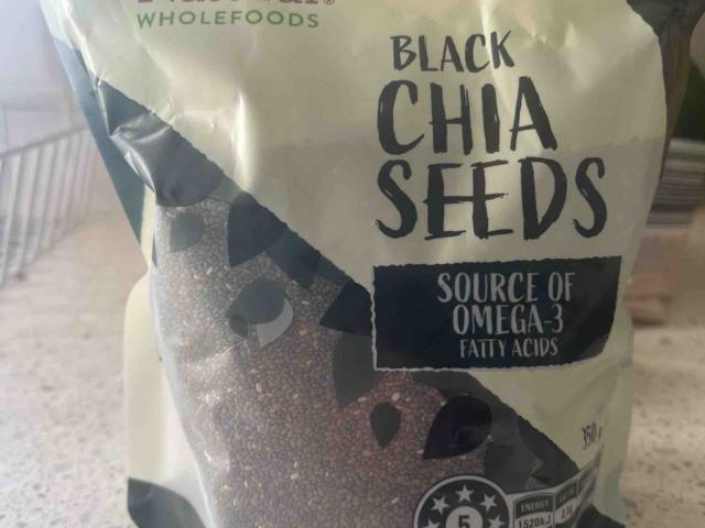 chia seeds by clarabeicht | Uploaded by: clarabeicht