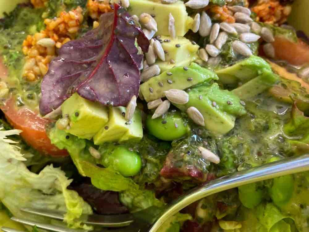 Avocado Superfood Salat von Tinkerbelli | Hochgeladen von: Tinkerbelli