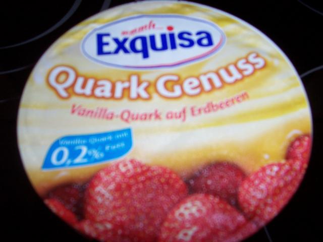 Exquisa Quark Genuss 0,2 % Fett, Vanilla-Quark auf Erdbeeren | Hochgeladen von: Nudelpeterle