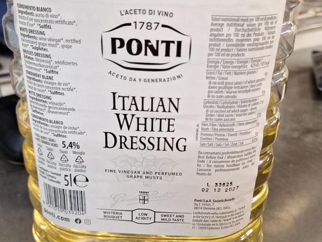 Hochgeladen von: limelliti85