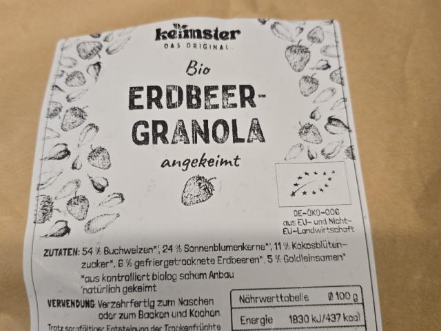 Bio Erdbeer Granola, angekeimt von Neokazaki | Hochgeladen von: Neokazaki