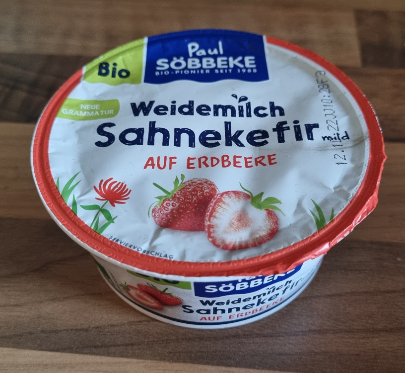 Weidemilch Sahnekefir mild auf Erdbeere von FerrariGirlNr1 | Hochgeladen von: FerrariGirlNr1