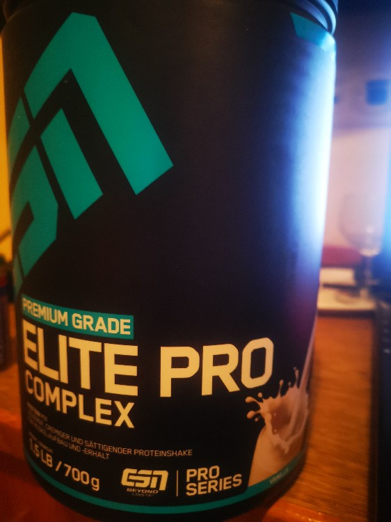 ESN Elite PRO Complex Vanilla, Vanilla 4 Komponenten Eiweiß von schulzdavid | Hochgeladen von: schulzdavid ESN Elite PRO Complex Vanilla, Vanilla 4 Komponenten Eiweiß von schulzdavid | Hochgeladen von: schulzdavid