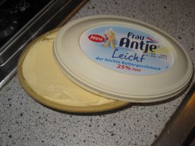 Leicht Butter Frau Antje 25% | Hochgeladen von: kusl