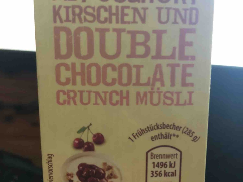Frühstücksbecher Joghurt mit Kirschen Double Chocolate von 375kg | Hochgeladen von: 375kgDEADLIFT