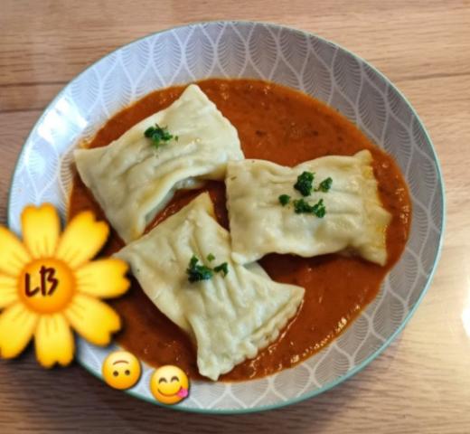 Maultaschen in Tomatensauce | Hochgeladen von: Muckelchen2407