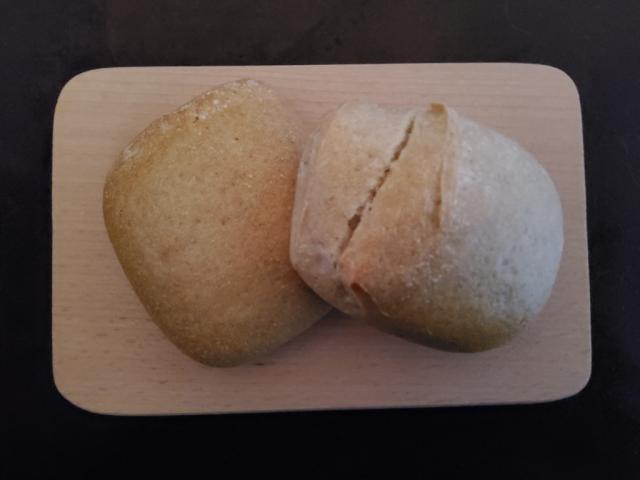 Dinkelbrötchen hell Bio-Bäckerei Postler | Hochgeladen von: sorong73 Dinkelbrötchen hell Bio-Bäckerei Postler | Hochgeladen von: sorong73