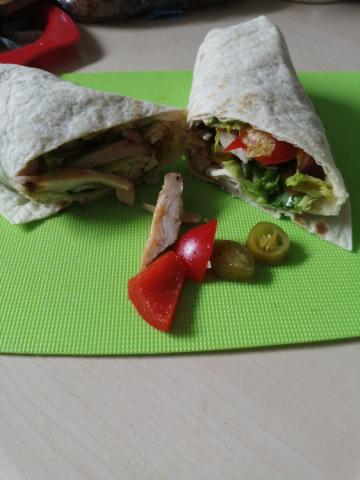 spicy Chicken wrap von klaudilein | Hochgeladen von: klaudilein