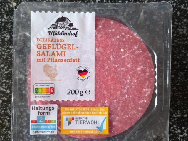 Hochgeladen von: quattrox