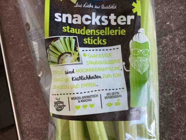 Stauden Sellerie Sticks von AnnieP | Hochgeladen von: AnnieP