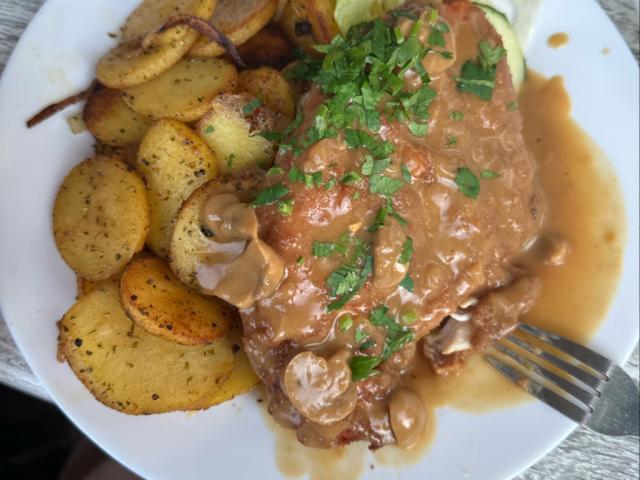 Hochgeladen von: tatasalem
