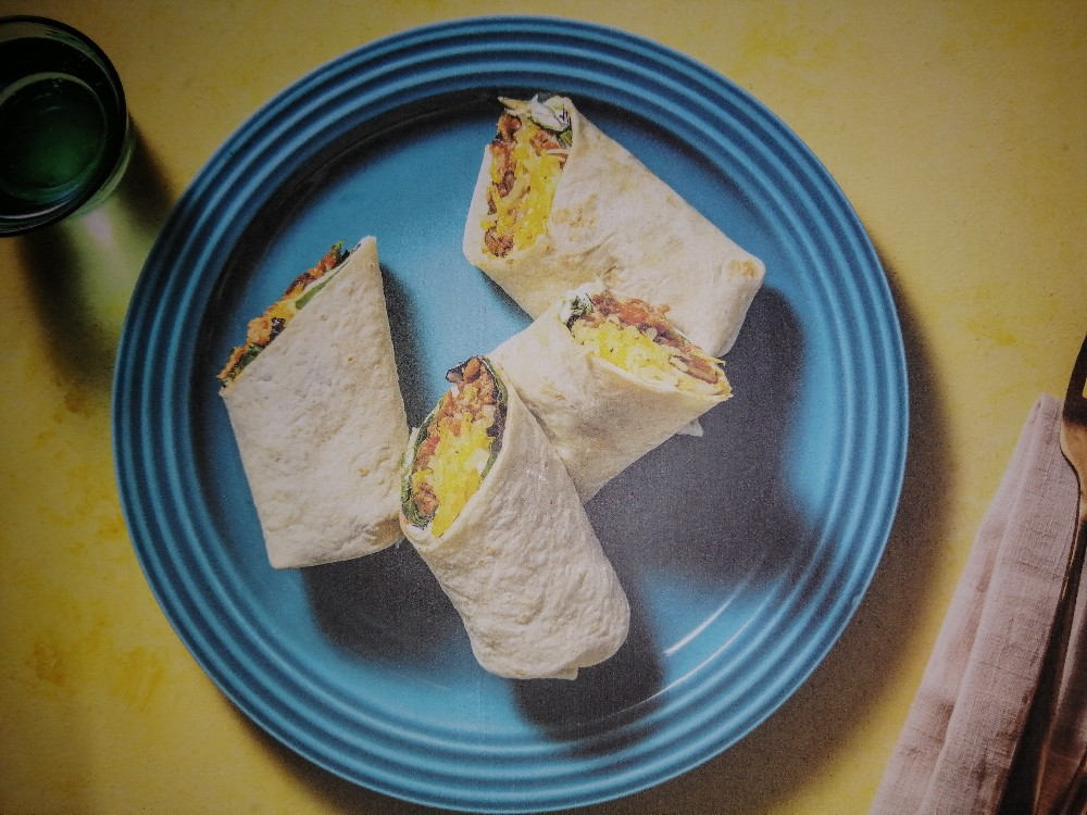 Burritos mit BBQ- Hackfleisch, Schwarze Bohnen und frischer Sala | Hochgeladen von: Tetzy