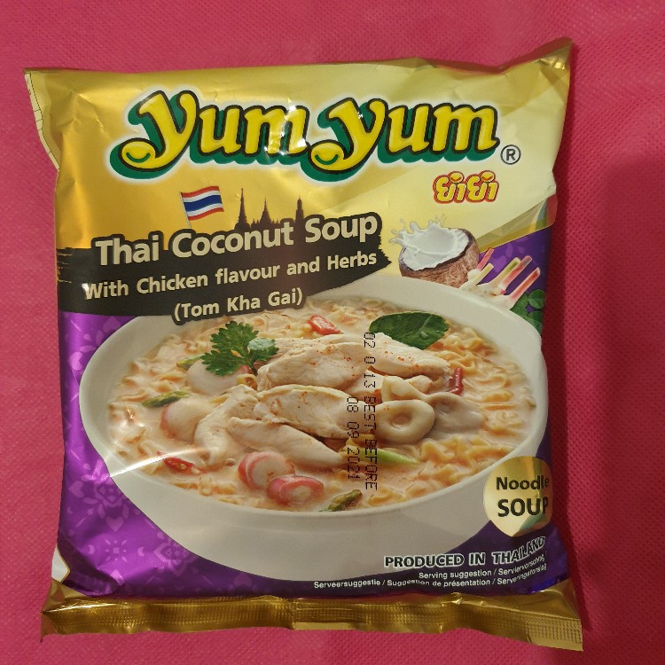 Yum Yum Thai Coconut Soup, With Chicken flavour and Herbs (Tom K | Hochgeladen von: msh.hssn