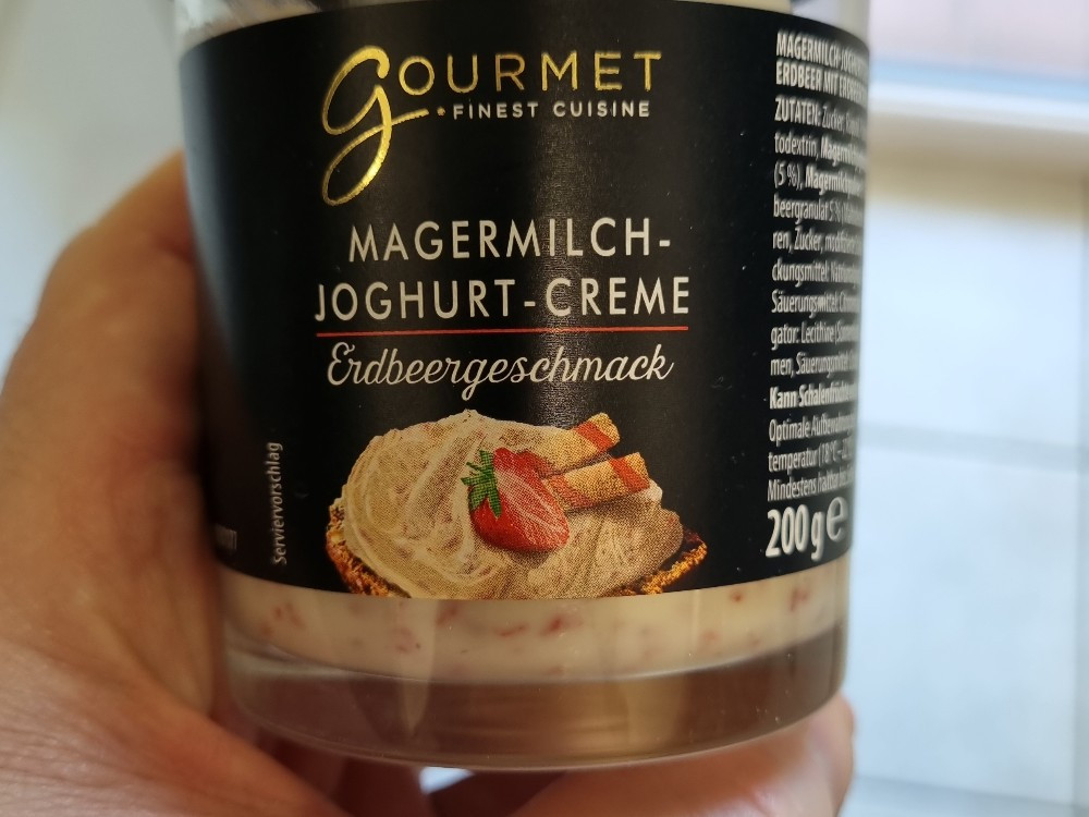 Magermilch-Joghurt-Creme, Erdbeergeschmack von arnoschaefer | Hochgeladen von: arnoschaefer Magermilch-Joghurt-Creme, Erdbeergeschmack von arnoschaefer | Hochgeladen von: arnoschaefer