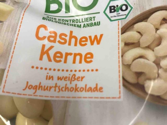 cashewkerne in weißer Joghurtschokolade von Sonnenschein1408 | Hochgeladen von: Sonnenschein1408