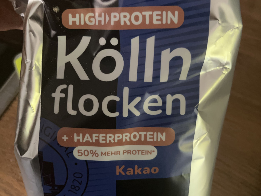 Hochgeladen von: 04KingS Hochgeladen von: 04KingS