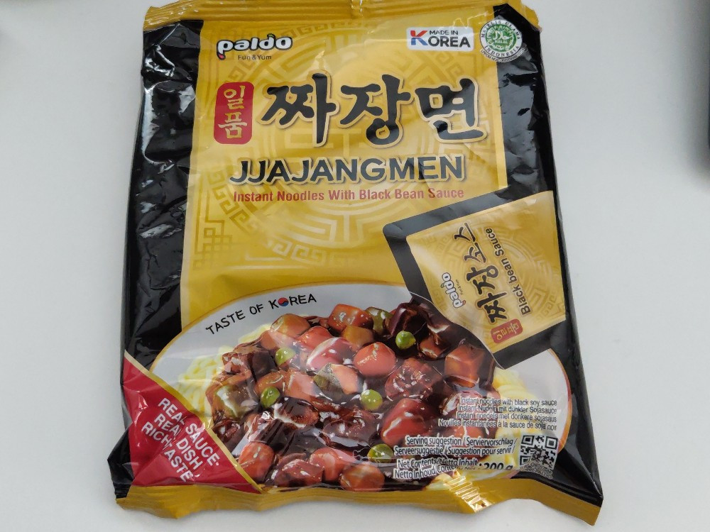 Hochgeladen von: Iiiiii123456