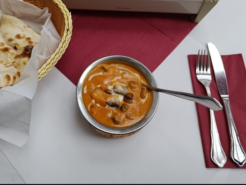 Hochgeladen von: Stella Steinbrenner