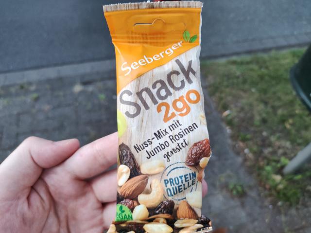 Snack 2go, Nuss-Mix mit Jumbo Rosinen by nimy | Hochgeladen von: nimy