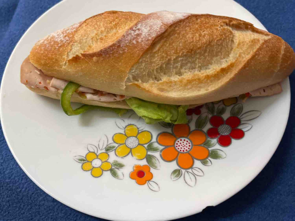 Brötchen mit Wurstaufschnitt und Paprika von Franzapp | Hochgeladen von: Franzapp