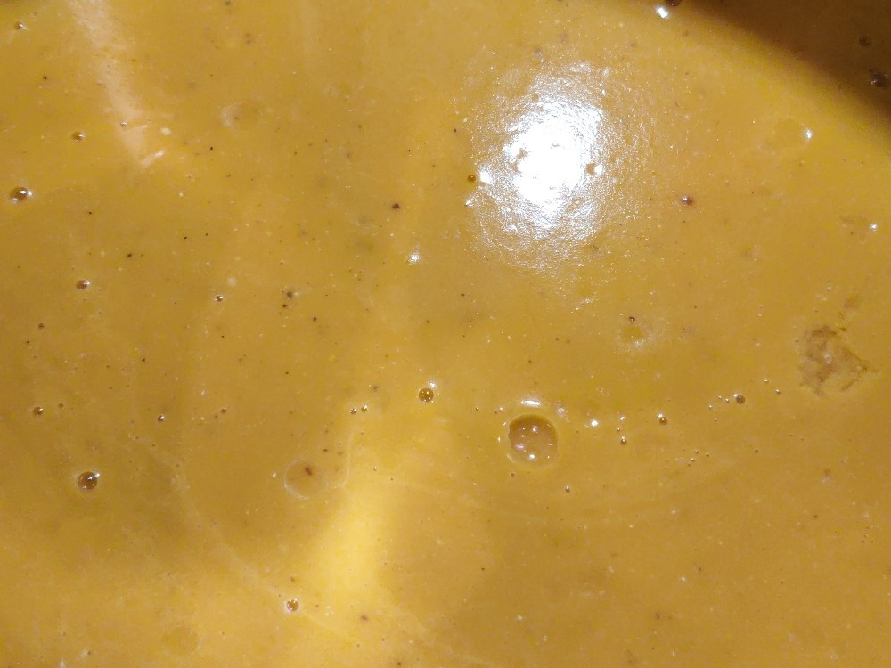 Kürbissuppe mit Möhren, Äpfeln, Ingwer und Sahne von Nasenschwei | Hochgeladen von: Nasenschweinaffe Kürbissuppe mit Möhren, Äpfeln, Ingwer und Sahne von Nasenschwei | Hochgeladen von: Nasenschweinaffe