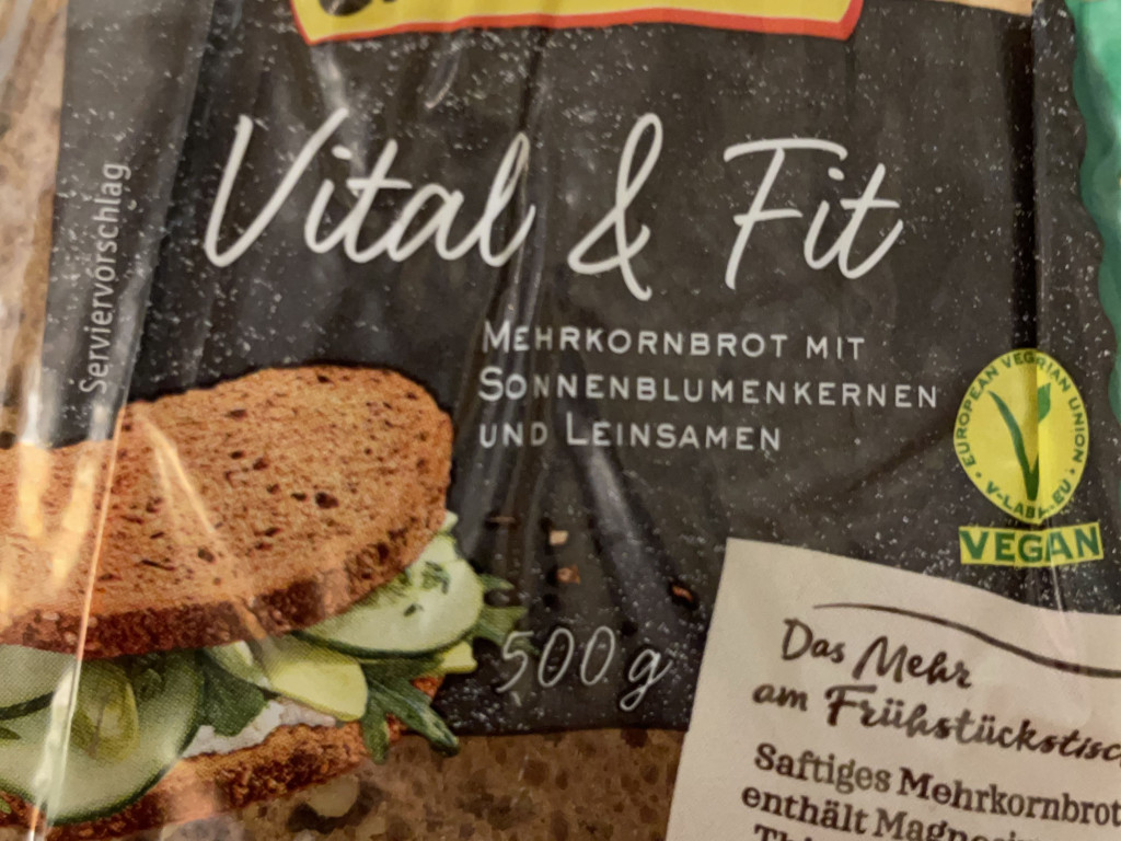 Hochgeladen von: carbsntea Hochgeladen von: carbsntea