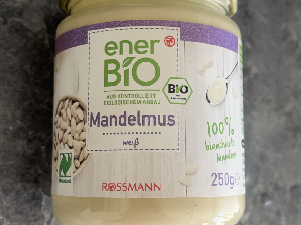 Mandelmus, Weiß von lena0jz | Hochgeladen von: lena0jz Mandelmus, Weiß von lena0jz | Hochgeladen von: lena0jz