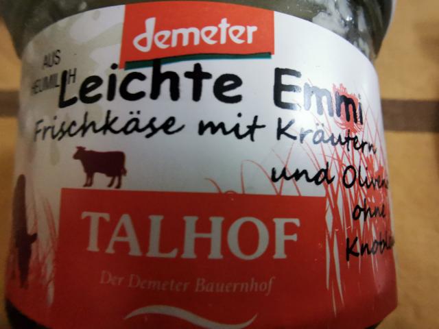 flotte emma frischkäse mit Kräutern und olivenöl, aus heumilch v | Hochgeladen von: Kai-