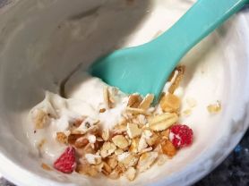 Joghurt mit Müsli  | Hochgeladen von: elise