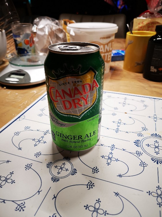 Canada Dry Giner Ale von maddsnooopyy115 | Hochgeladen von: maddsnooopyy115