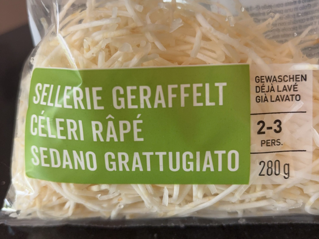 Hochgeladen von: Guyan Hochgeladen von: Guyan