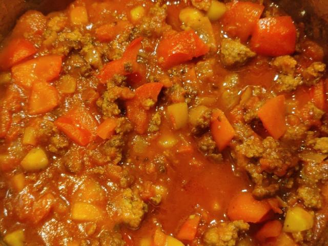 Paprika-Pratsch mit Gehacktes von Nasenschweinaffe | Hochgeladen von: Nasenschweinaffe Paprika-Pratsch mit Gehacktes von Nasenschweinaffe | Hochgeladen von: Nasenschweinaffe