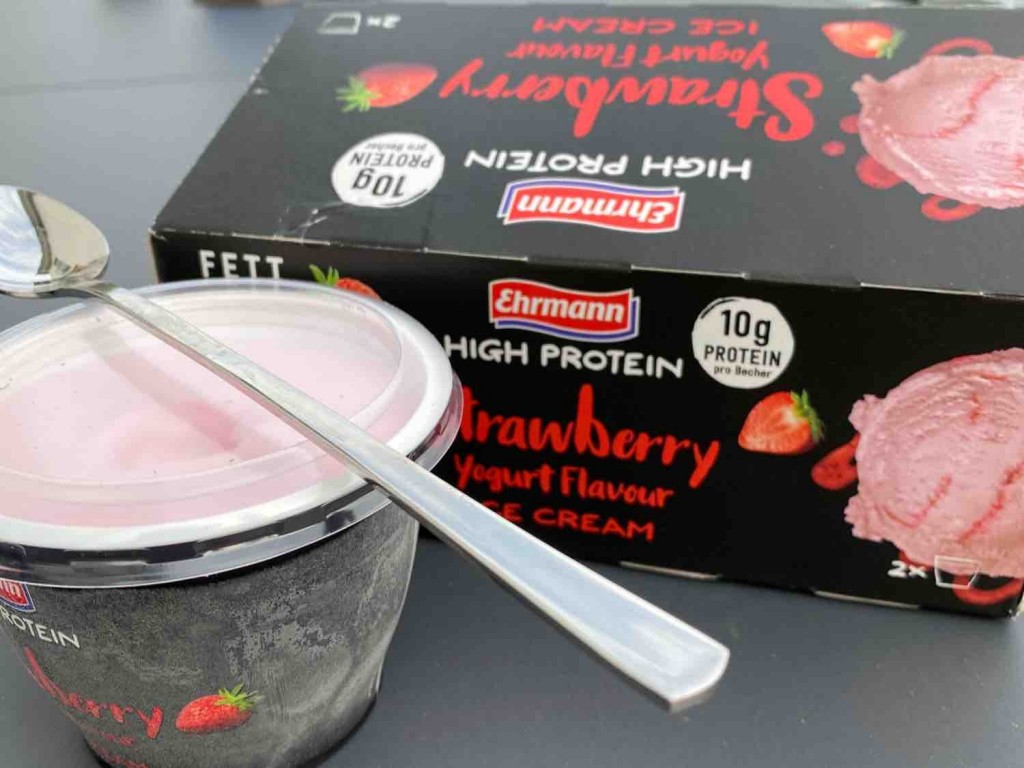 High Protein ICE CREAM, Strawberry Yogurt Flavour von Storytelle | Hochgeladen von: Storytellerin