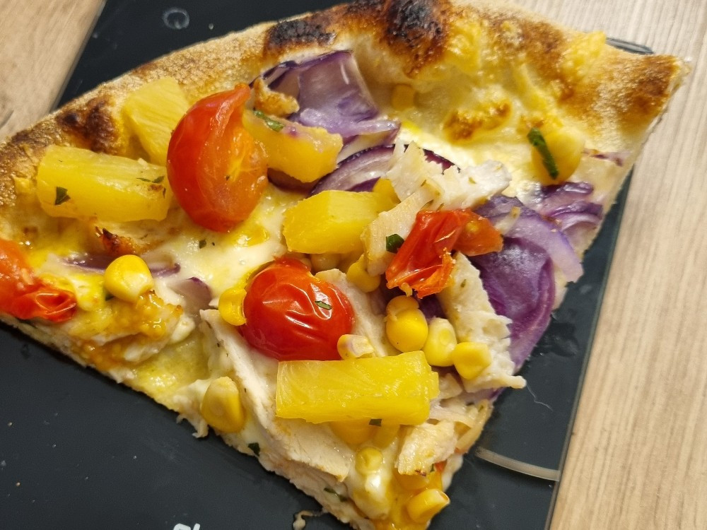 Panos Pizza, Hühnchen, Ananas, Mais, Zwiebeln... von Karolina111 | Hochgeladen von: Karolina111 Panos Pizza, Hühnchen, Ananas, Mais, Zwiebeln... von Karolina111 | Hochgeladen von: Karolina111