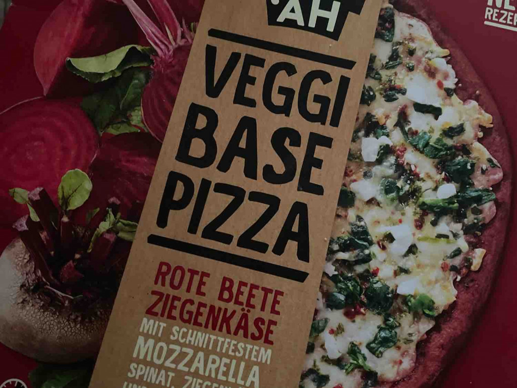 Veggie Base  Pizza Rote Beete Ziegenkäse von Supakati | Hochgeladen von: Supakati