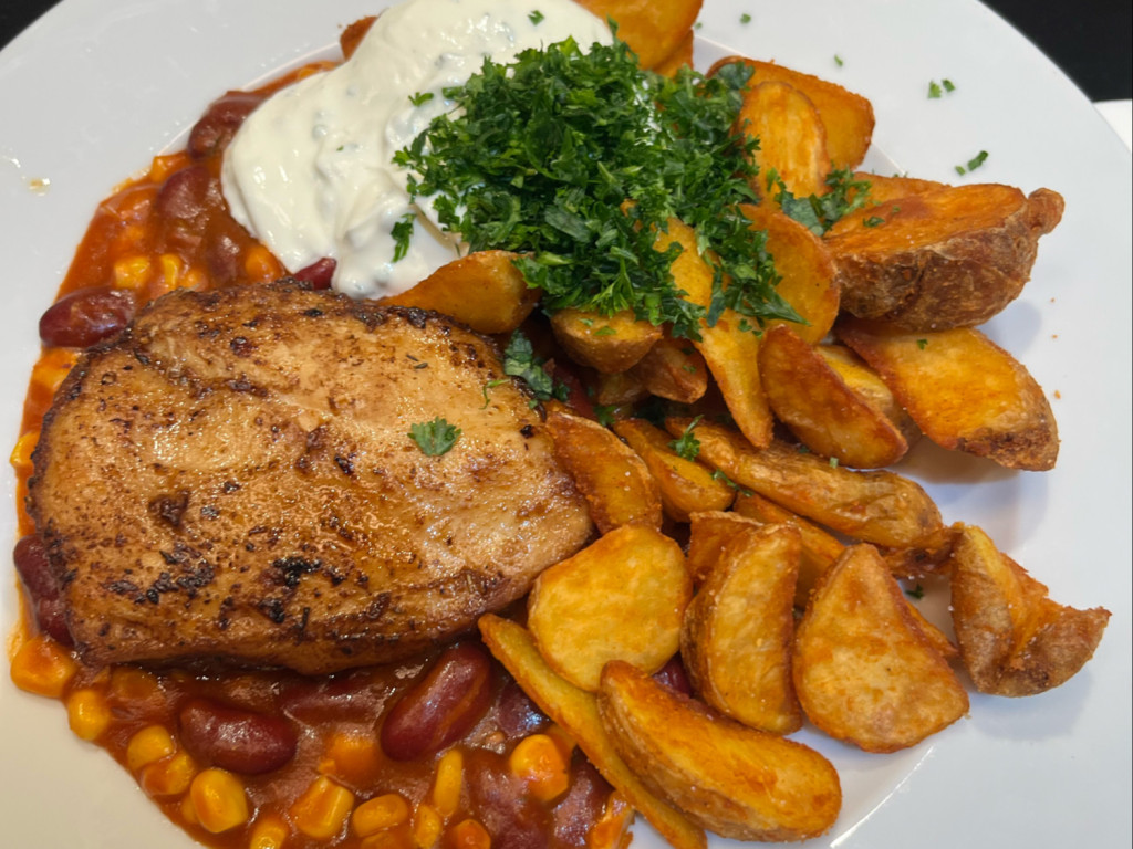 Hochgeladen von: kprncg