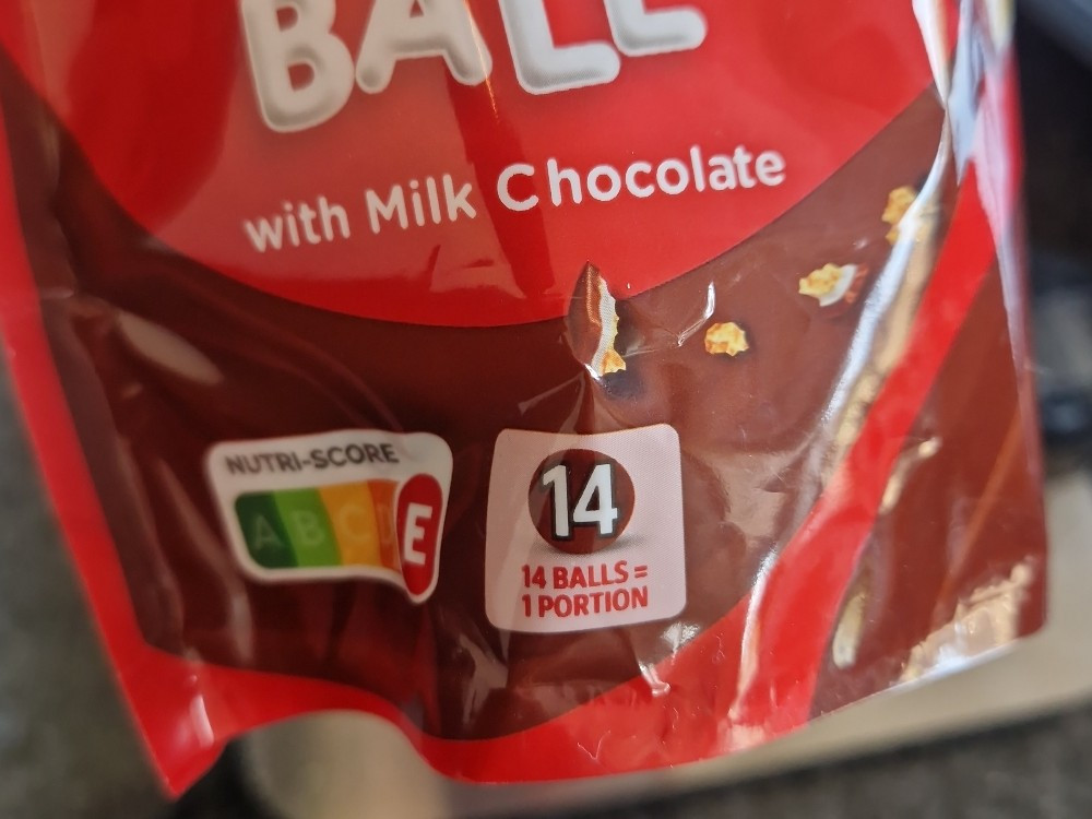 kitkat Ball von Sasslä | Hochgeladen von: Sasslä kitkat Ball von Sasslä | Hochgeladen von: Sasslä