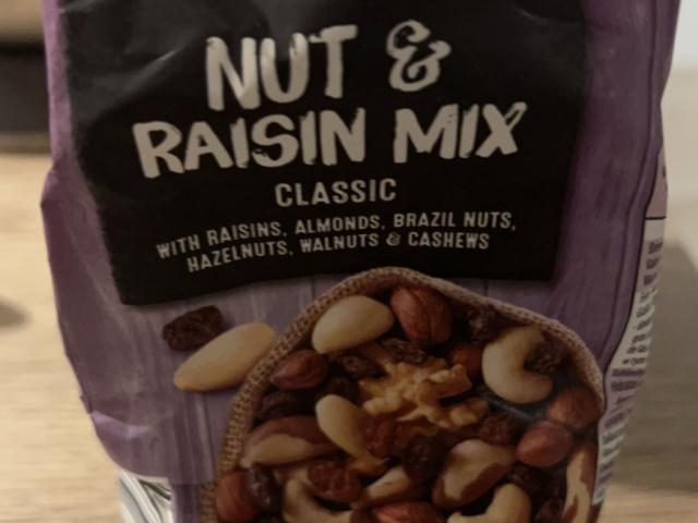 Nut & Raisin Mix Trader Joe‘s, Classic von melasie | Hochgeladen von: melasie