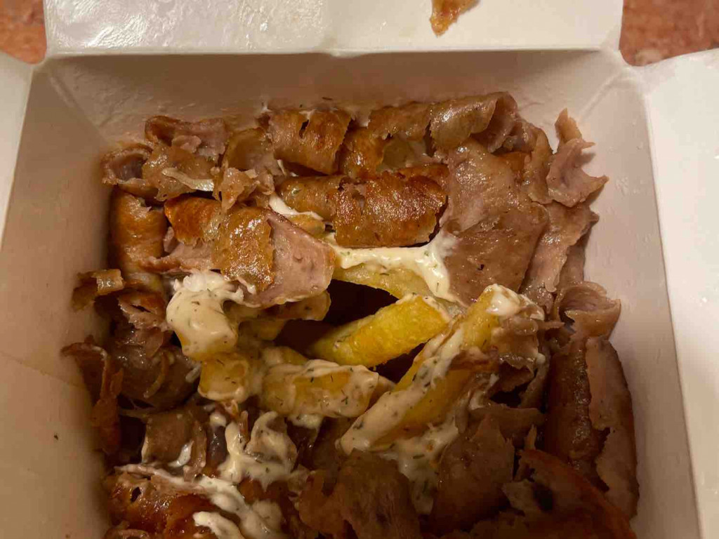 Dönerbox, Dönerfleisch aus Kalb, mit Pommes frites von TorstenV | Hochgeladen von: TorstenV