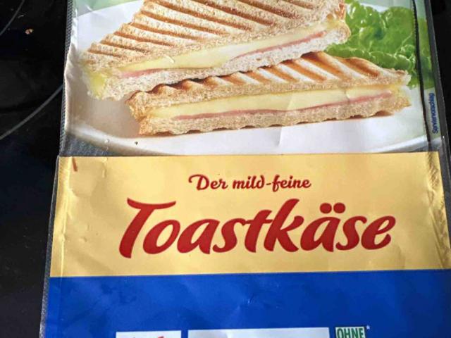 Toastkäse by albertasamirablaj | Uploaded by: albertasamirablaj