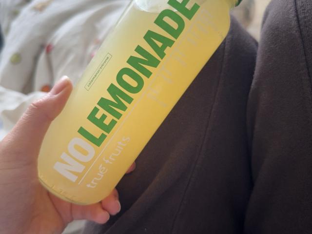 Hochgeladen von: Elena7338 Hochgeladen von: Elena7338