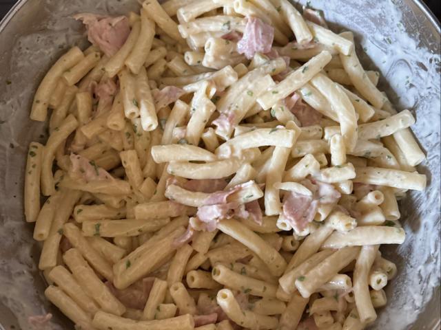 Nudelsalat mit Mayo, Zutaten lt. PC Rezept von Spektakulilla | Hochgeladen von: Spektakulilla Nudelsalat mit Mayo, Zutaten lt. PC Rezept von Spektakulilla | Hochgeladen von: Spektakulilla