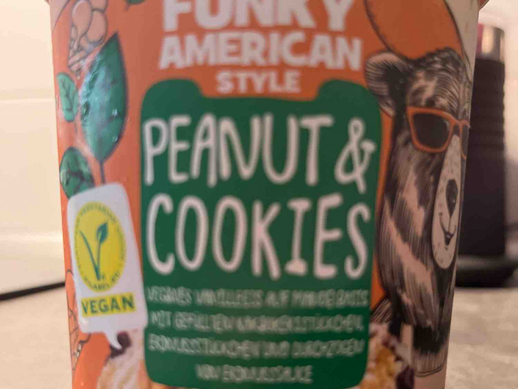 Funky American Style Eis, Peanuts & Cookies Vegan von Naual | Hochgeladen von: Naual